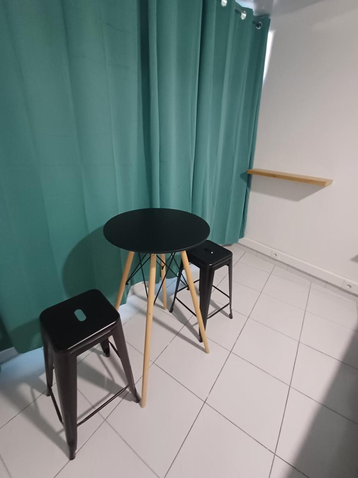 Room B777 Af City Center Papeete  Luaran gambar